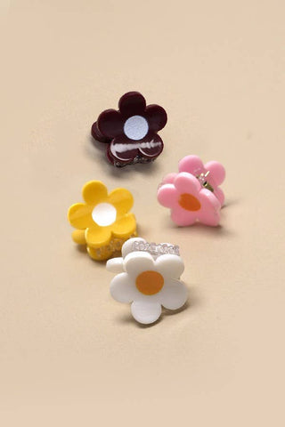 Mini Daisy Hair Claw Clip Set of 4 – Floral Accent Clips for Everyday Style