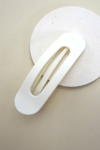 Oval Lay Down Flat Hair Claw Clip – Sleep-Friendly, Minimalist Grip