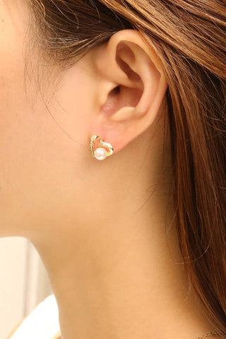 14K Heart Pearl Post Earrings: Gold