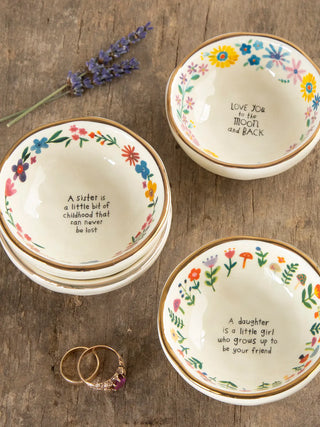Ceramic Giving Trinket Bowl – Heartfelt Gift with Gold Foil Accents