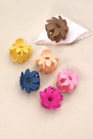 Mini Flower Hair Claw Clips – Set of 6 Petite Floral Clips for Everyday Charm